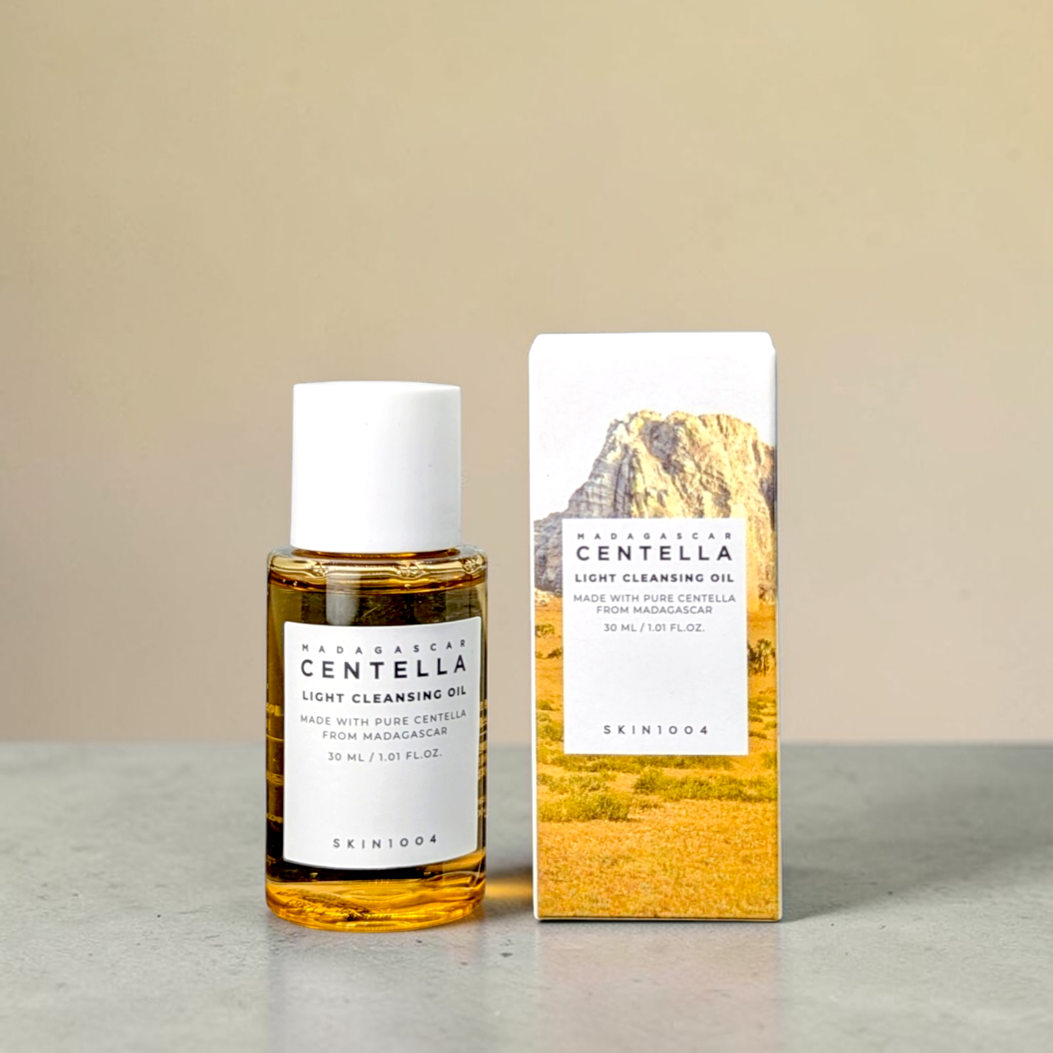 SKIN1004 Madagascar Centella Light Cleansing Oil (30ml)