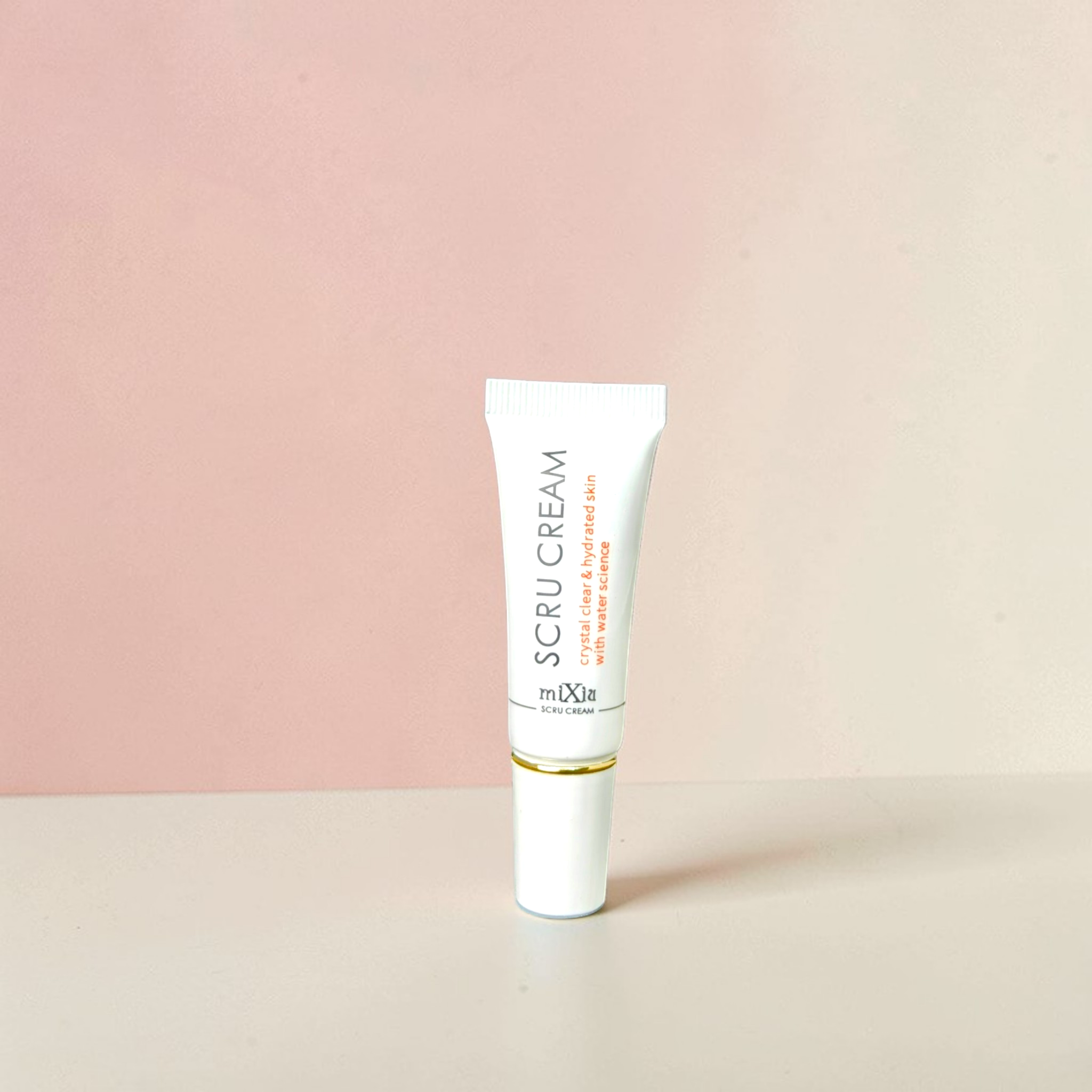 Mixiu Scru Cream – Crystal Clear & Hydrated Lips